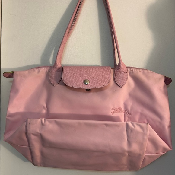 Longchamp Pink Shoulder Bag with Classic Design - Picture 3 of 6